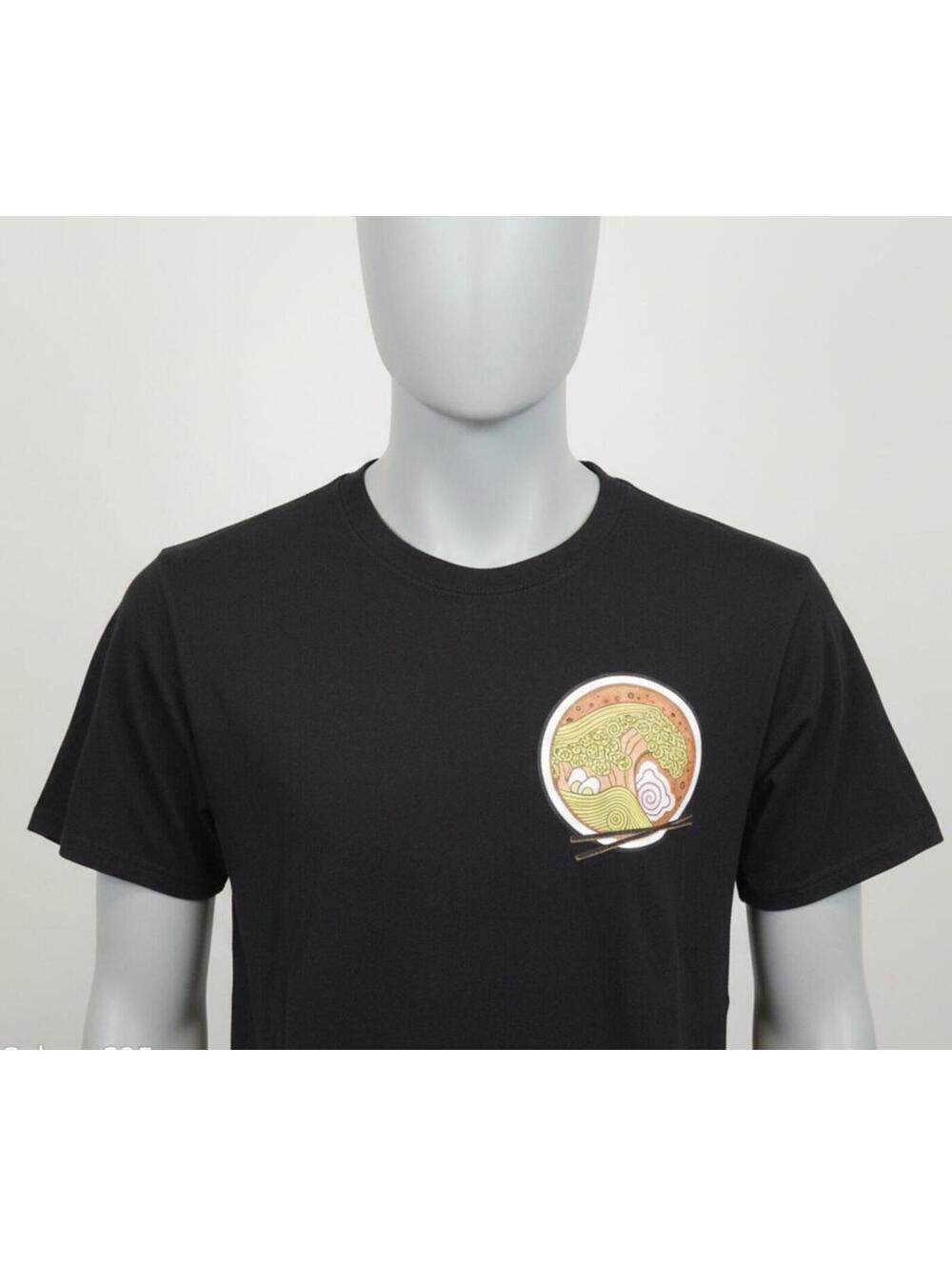 Fantastic Fam Inc. Black Graphic T-Shirt Small